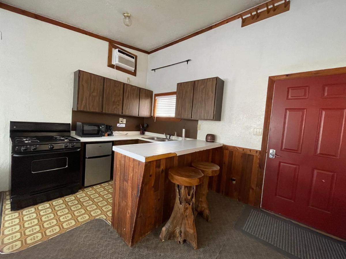 لافا هوت سبرينغس Adventures Vacation Rentals المظهر الخارجي الصورة